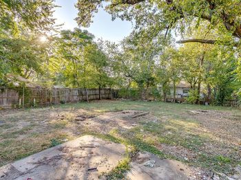 1220 E Pulaski Street 