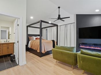 4120  bIRCHMAN Avenue 