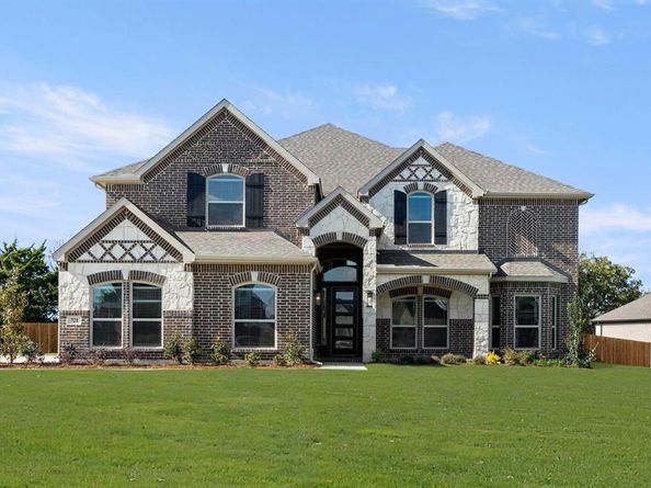 721 S Hidden Lakes Drive , DeSoto Texas 75115