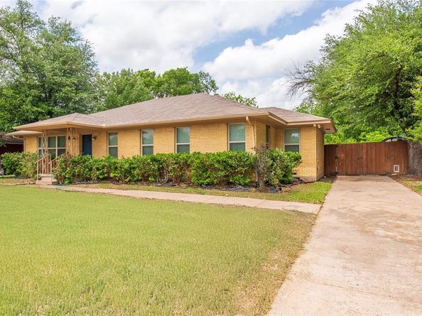 3211  Lockmoor Lane , Dallas Texas 75220