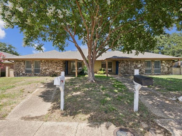 7641  Dentcrest Drive , Dallas Texas 75254