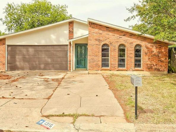 1316  Royster Road , Fort Worth Texas 76134