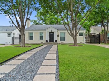 2617  Benbrook Boulevard 