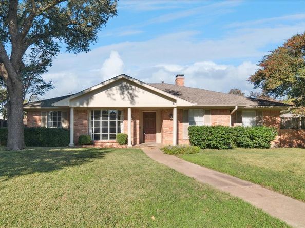 4005  Kerr Circle , Farmers Branch Texas 75244