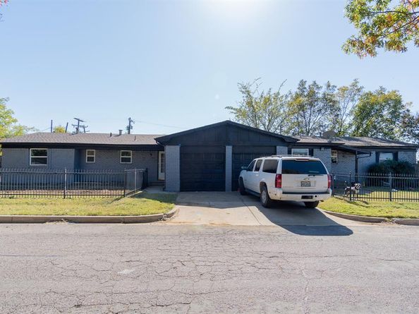 4200  Kenwood Court , Fort Worth Texas 76103