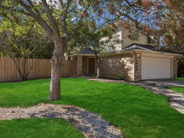 1308  Boardwalk Street , Arlington Texas 76011