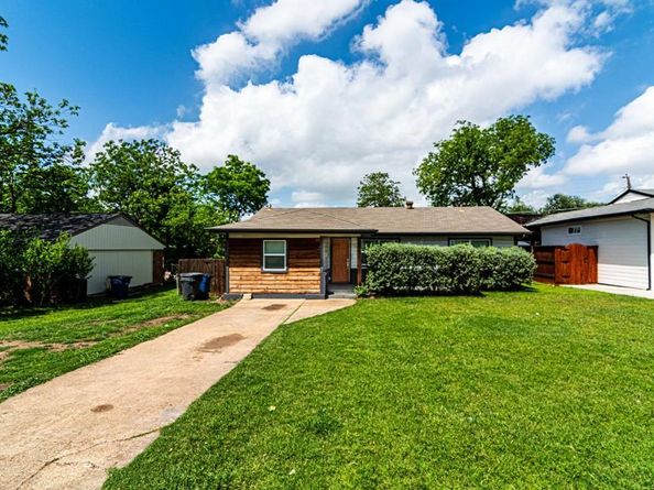 4447  Moler Street , Dallas Texas 75211
