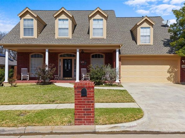 2011  Brianna Lane , Arlington Texas 76001