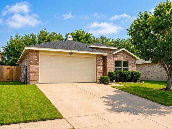 5429  Scotts Valley Street , Fort Worth Texas 76244