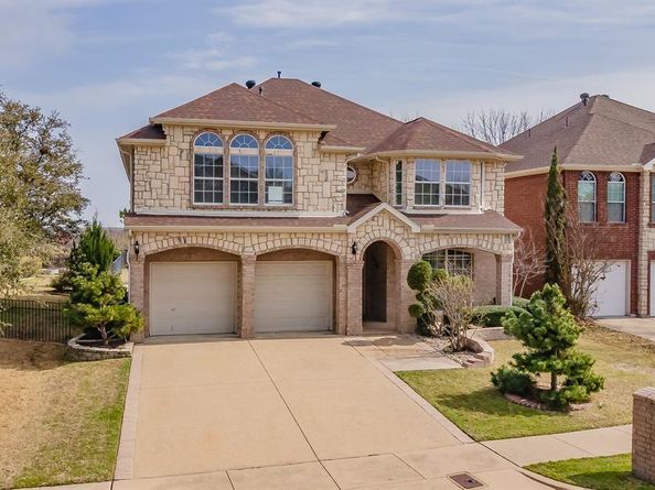 5786  Walnut Creek Drive , Fort Worth Texas 76137