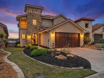 10035  Lakeside Drive 