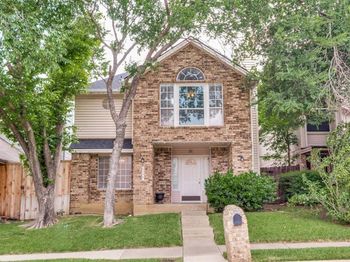 1345  Jeanette Way 