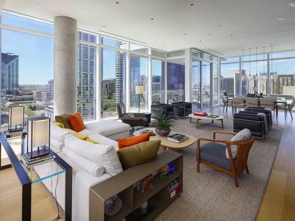 1747  Leonard Street  1102, Dallas Texas 75201