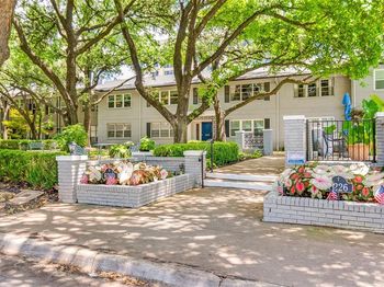 6230  Bandera Avenue 