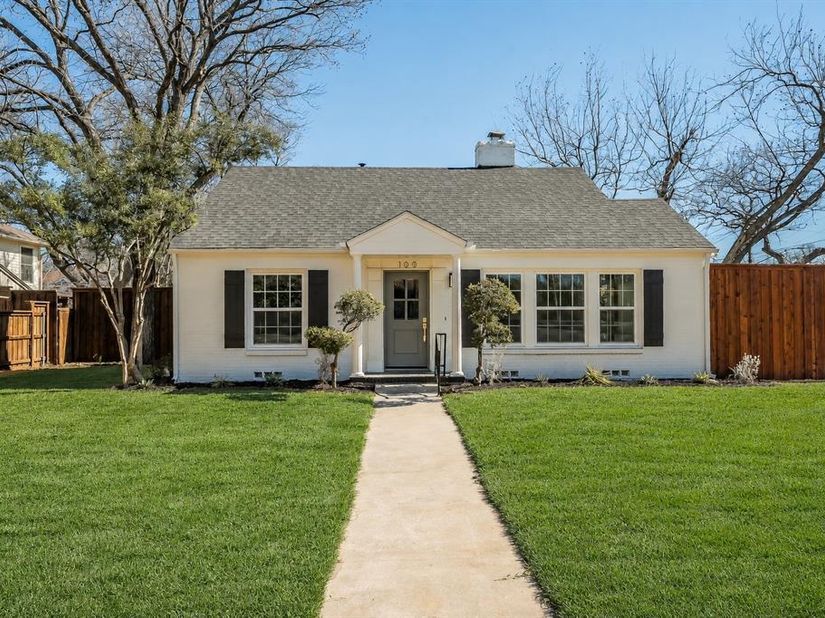 100  Crestwood Drive , Fort Worth Texas 76107