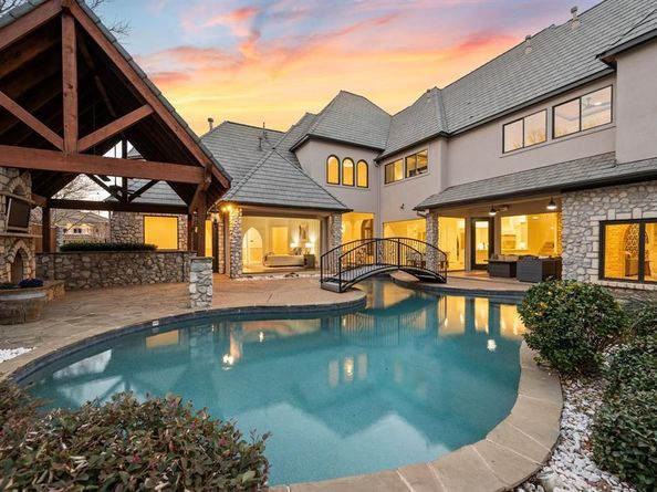 5613  Versailles Court , Colleyville Texas 76034