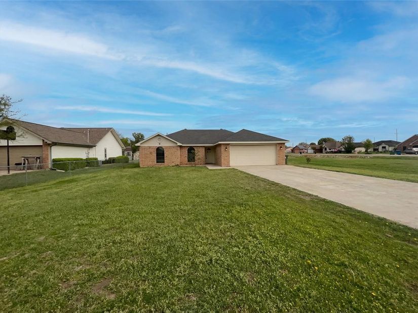 602  Torero Drive , Oak Point Texas 75068