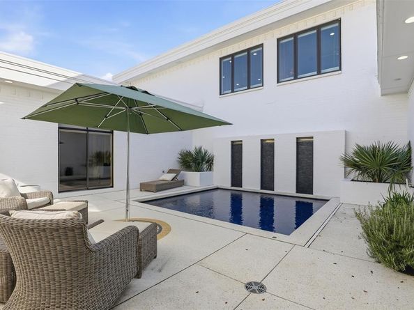 5625  El Campo Avenue , Fort Worth Texas 76107