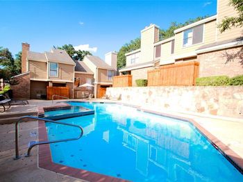 2121  Park Willow Lane 