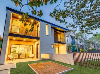 5441  Ellsworth  