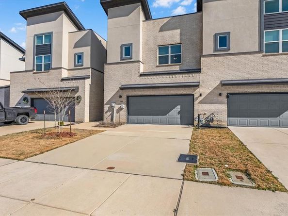 2000  Bethlehem Street , Irving Texas 75061