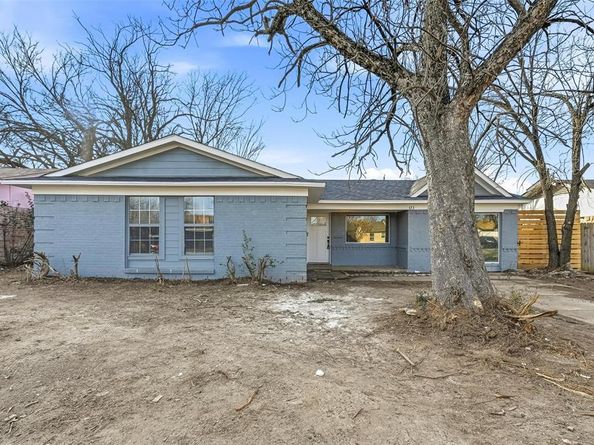 373 S Nachita Drive , Dallas Texas 75217