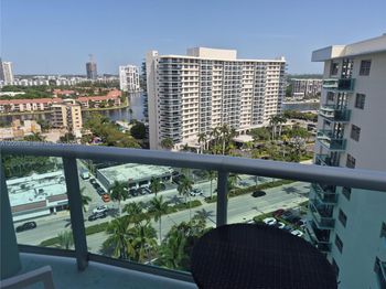 3901 S Ocean Dr