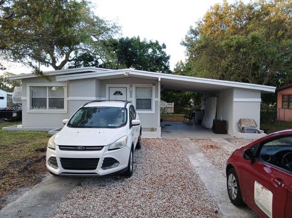 948 NW 14th Ct, Fort Lauderdale FL 33311