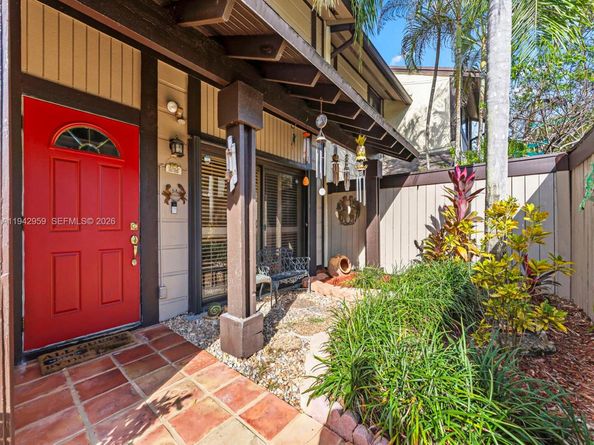 12806 SW 91st Ct, Miami FL 33176