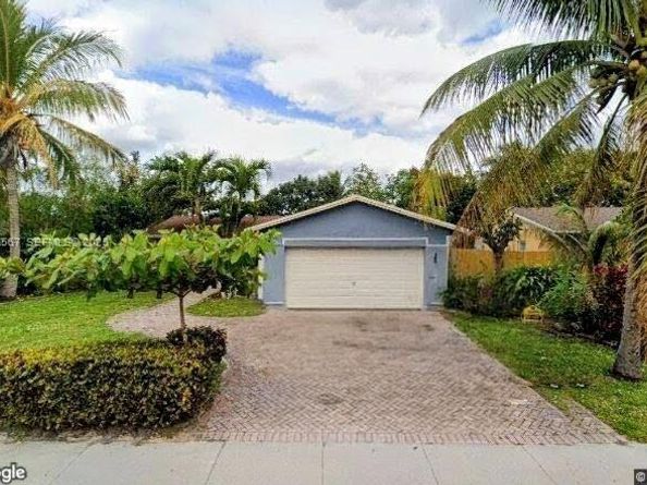 7601 Kimberly Blvd, North Lauderdale FL 33068