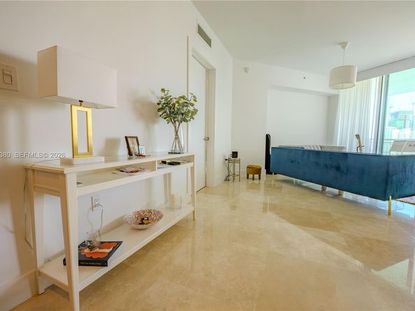 Undisclosed Address #A11965380, Miami FL 33130