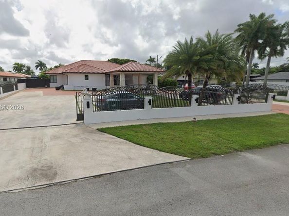 3265 SW 129th Ave, Miami FL 33175