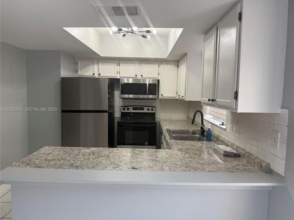 7926 Kimberly Blvd 202, North Lauderdale FL 33068