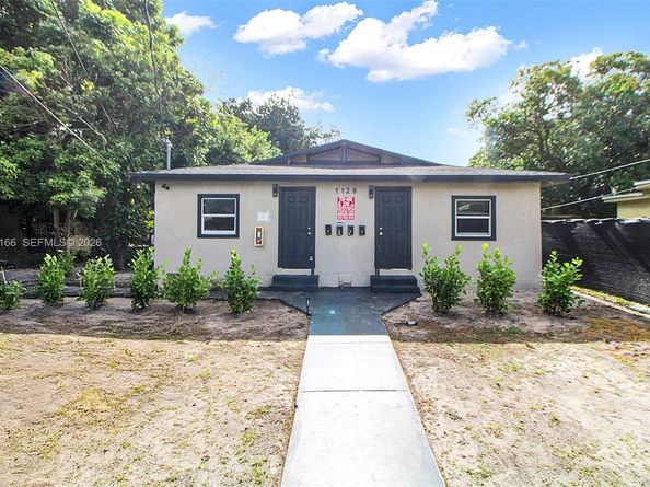 1126 NW 58th Ter, Miami FL 33127
