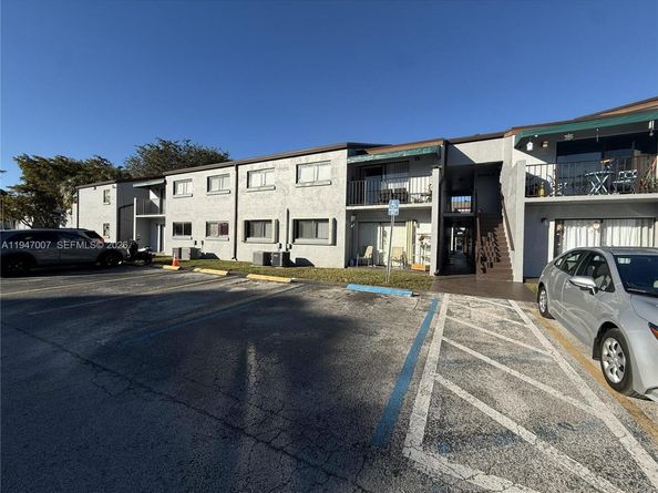 7405 SW 152nd Ave 3107, Miami FL 33193