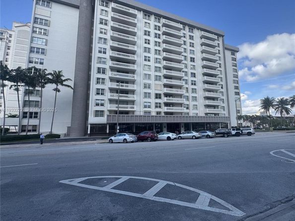 625 Biltmore Way 1103, Coral Gables FL 33134