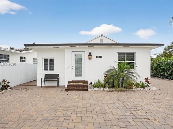 2845 SW 67th Ave, Miami FL 33155