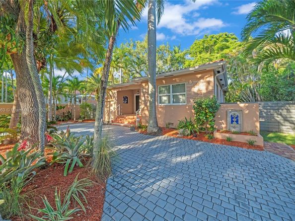 2665 SW 17th Ave, Miami FL 33133