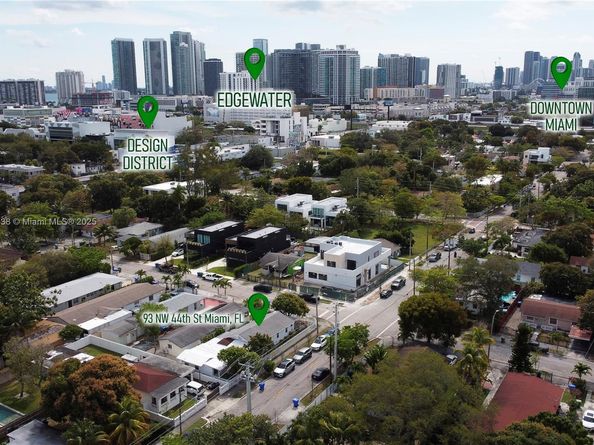 93 NW 44th St, Miami FL 33127
