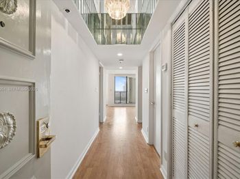 300 Three Islands Blvd