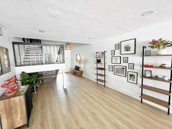 13187 SW 9th Ln, Miami FL 33184