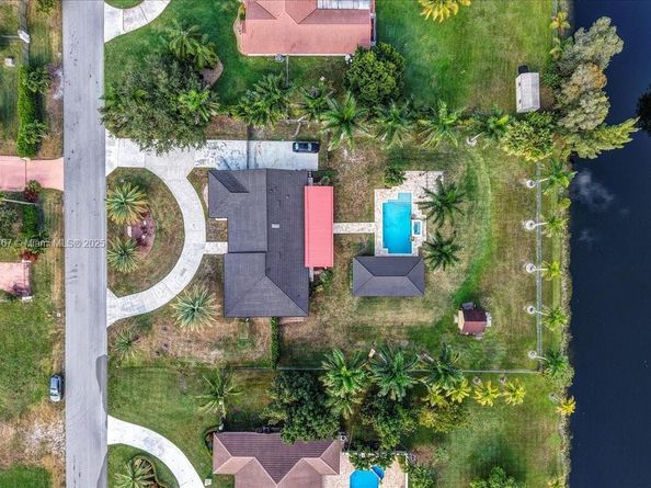 3801 SW 141st Ave, Miramar FL 33027