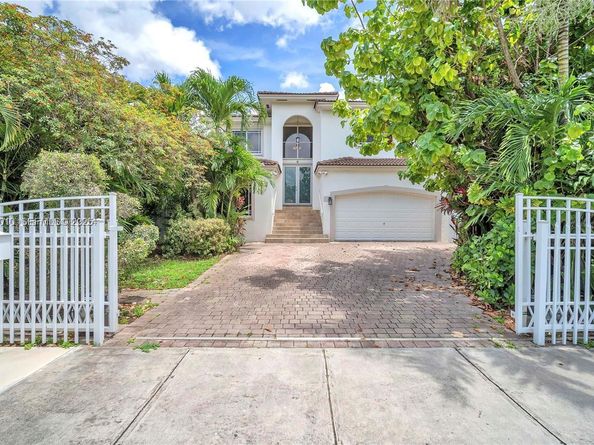 2913 SW 13th St, Miami FL 33145