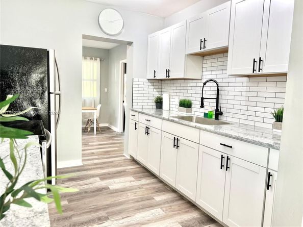 436 NW 15th Ave, Fort Lauderdale FL 33311