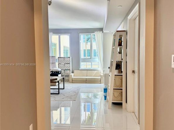 7355 SW 89th St 526N, Miami FL 33156