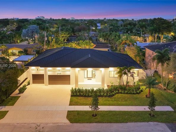 2709 NE 25th Ct, Fort Lauderdale FL 33305