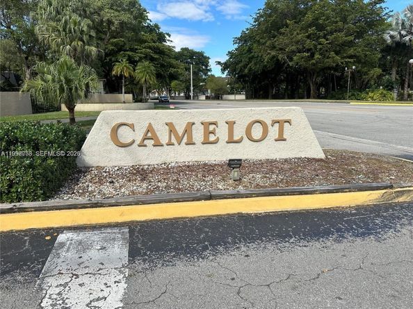 14261 SW 94th Cir Ln UNIT 105-20 10520, Miami FL 33186