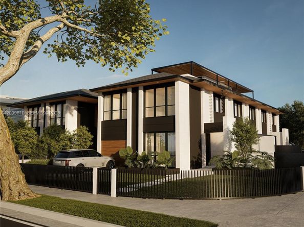 1055 SW 12th Ct C, Miami FL 33135