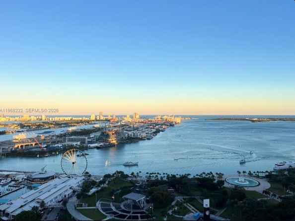 253 NE 2nd St 3903, Miami FL 33132