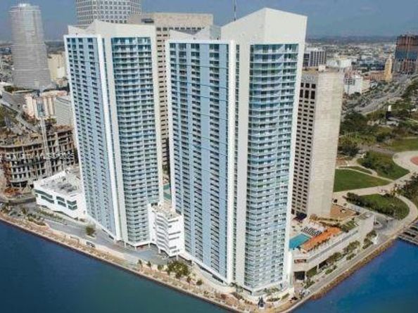 325 S Biscayne Blvd LPH26, Miami FL 33131